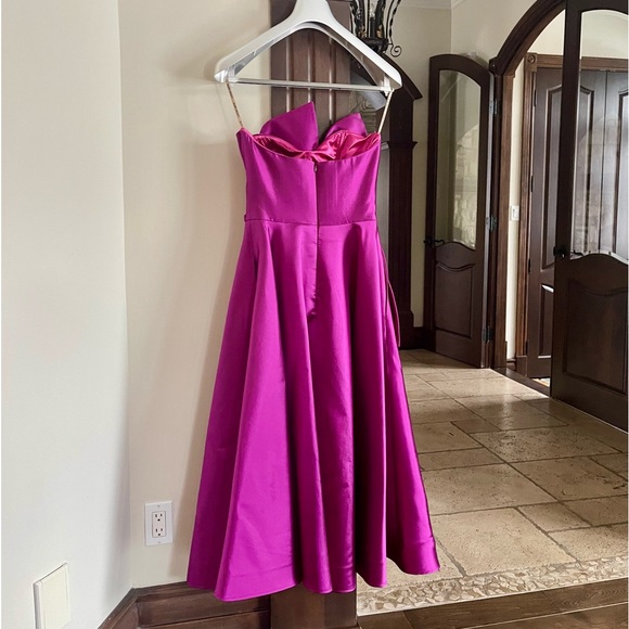 Lucian Matis Dress…Custom made - Picture 9 of 12